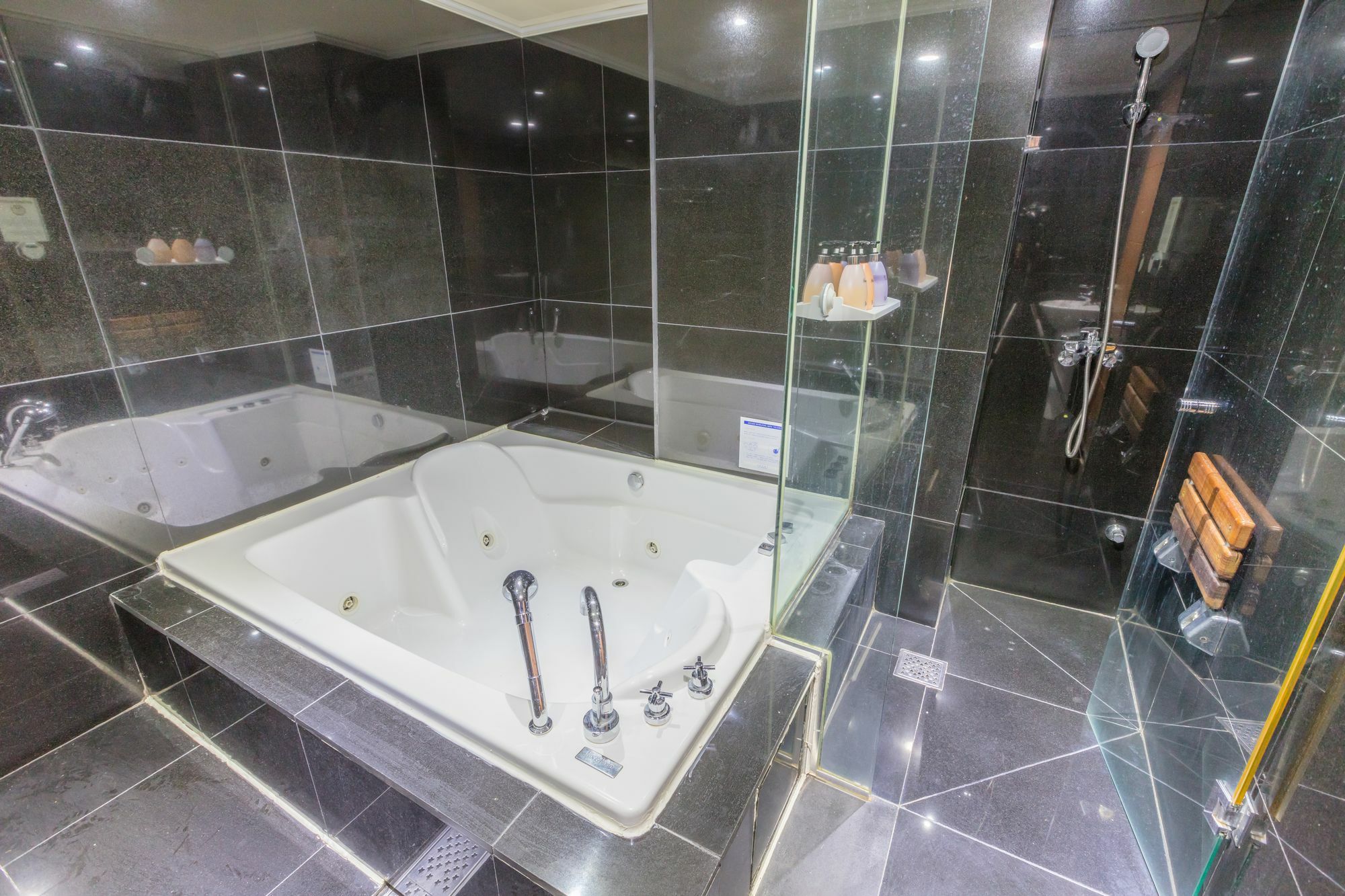 The Evelyn Otel Seul Dış mekan fotoğraf